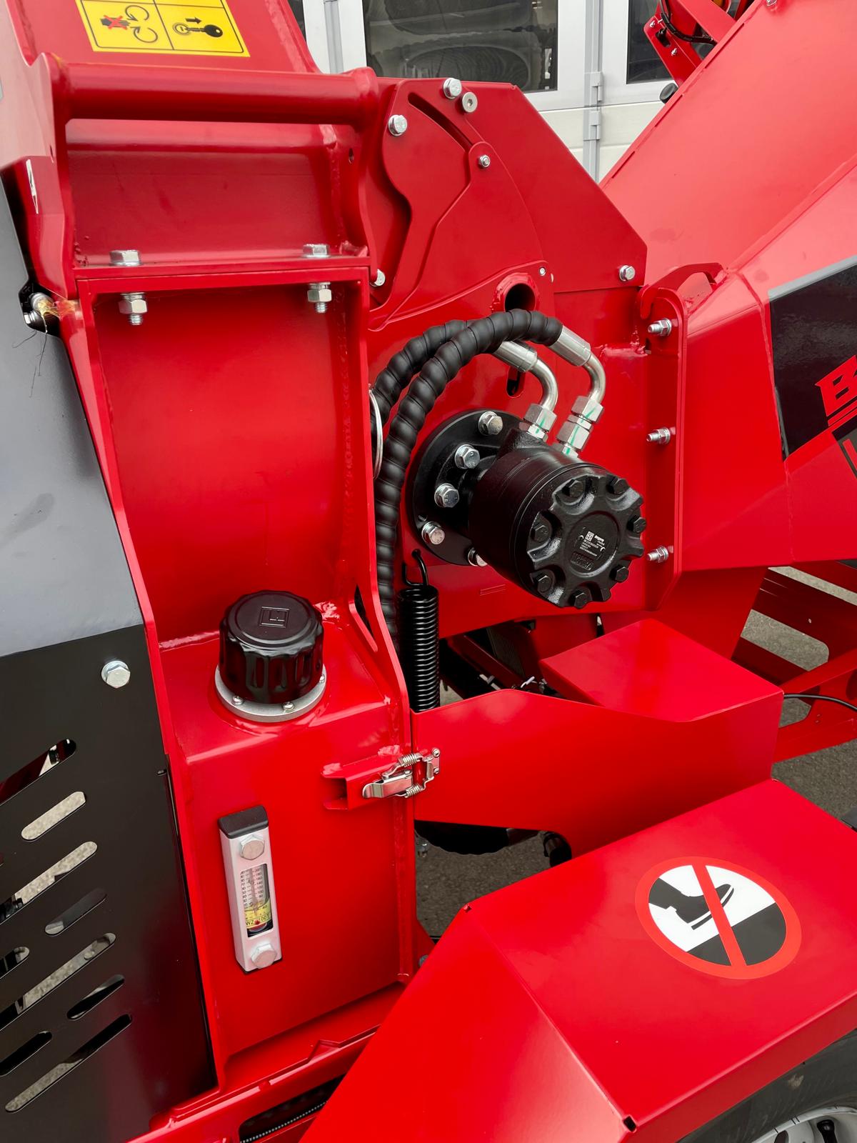 BRUGGER HX16 Pro wood chipper with petrol engine - road legal