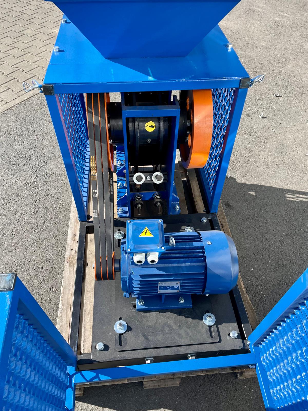 Backenbrecher B150 - Elektromotor 400V / 5,5kW