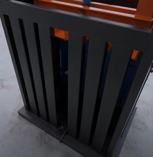 Altpapierpresse / Kartonpresse / Folienpresse 10 Tonnen - 400V / 2,2kW