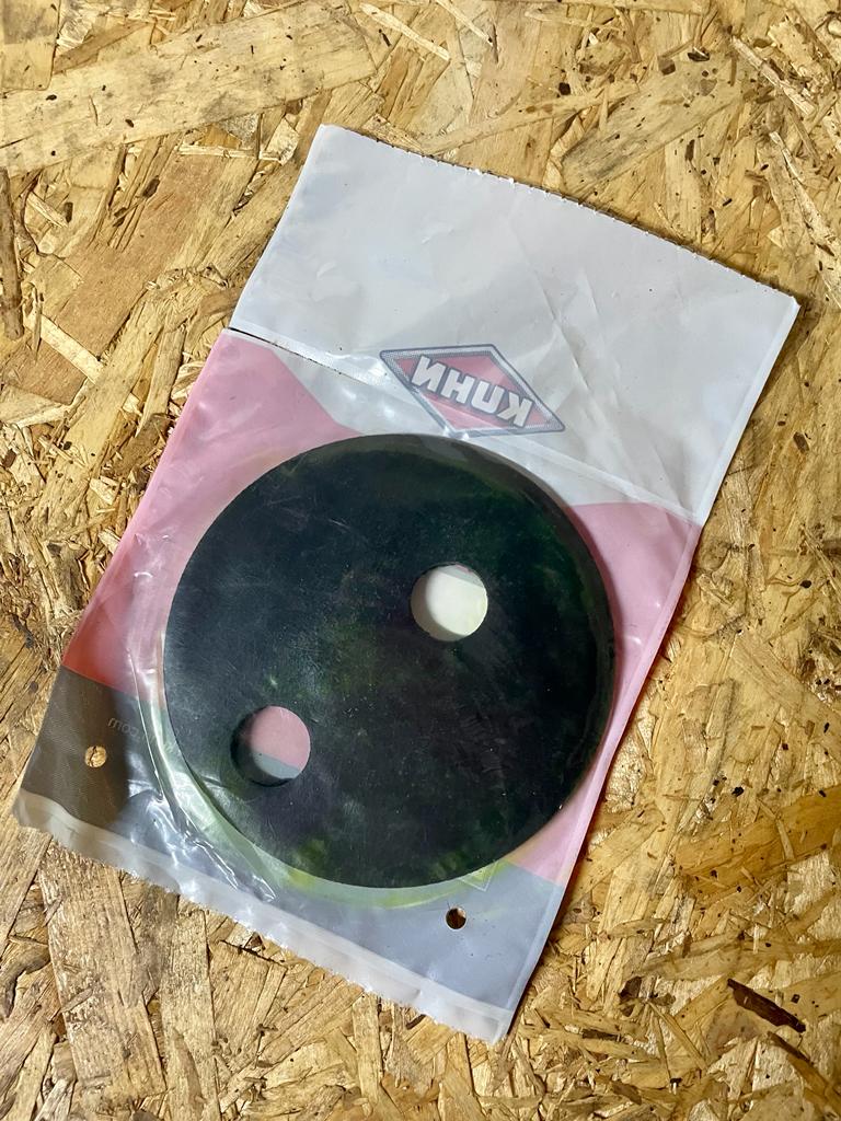 BL14368 Kuhn Distanzplatte - 951006