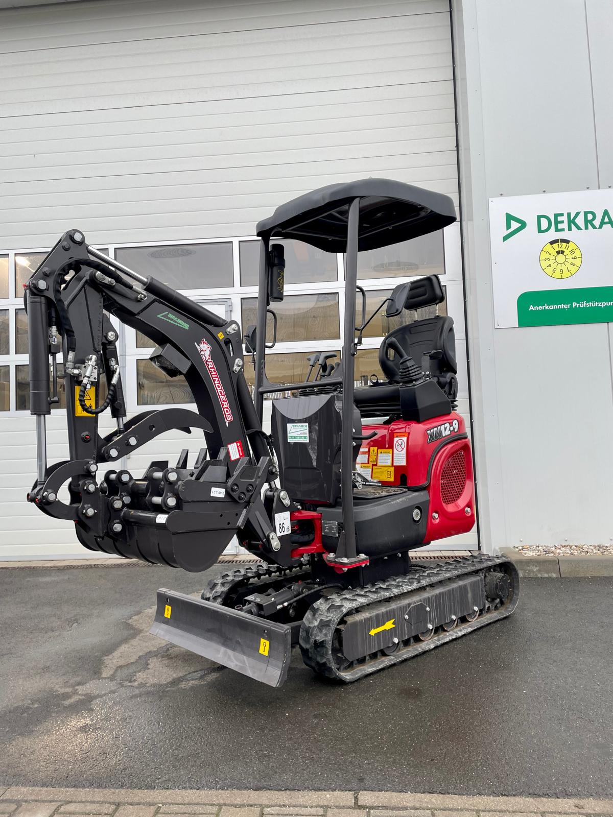 Minibagger Rhinoceros XN12-09 – Kubota Motor, 0-Heck, Verstellfahrwerk, 3 Löffel