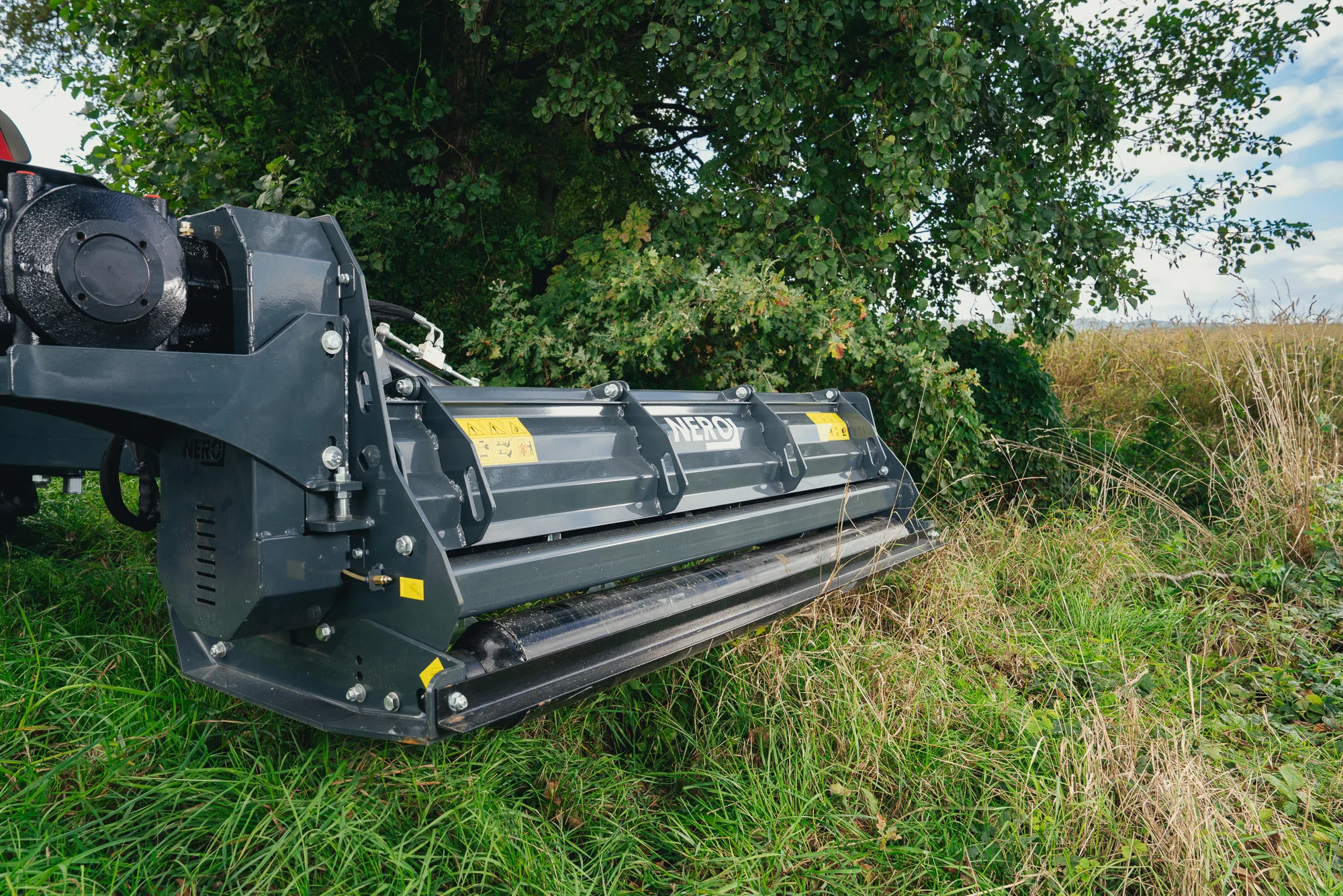 Böschungsmulcher Nero Serie RH – Mulcher für Böschungen, Gräben & Landschaftspflege