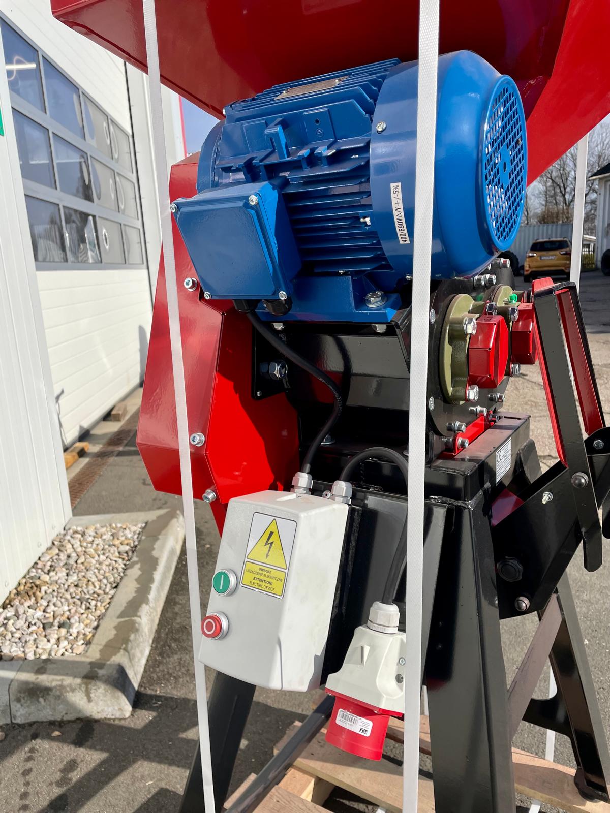 Getreidequetsche Remet CNC GX150 NEW – leistungsstarke Futterquetsche für Getreide & Hülsenfrüchte