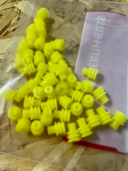 50x Einzel-Leiter-Abdichtung - AMP Tyco ELA 5,5