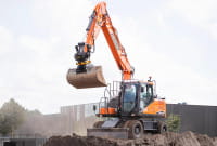 Mobilbagger Develon DX170W-7