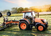 Kubota Traktor M4003