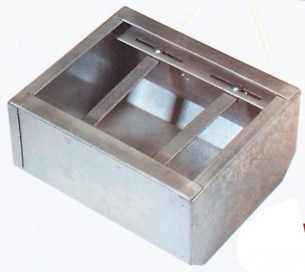Metall Fohlentrog mit Schutzkante - 8l