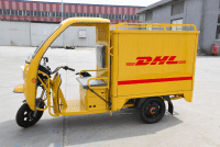 Cargo Runner mit Dach und Kastenaufbau