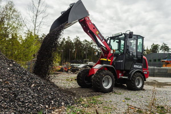 Radlader Heracles H220