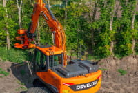 Raupenbagger Develon DX160LC-7-HT