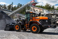 Radlader Develon DL380-7