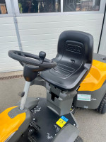 Allrad Aufsitzmäher / Frontmäher Stiga Park 500WX mit Mähwerk